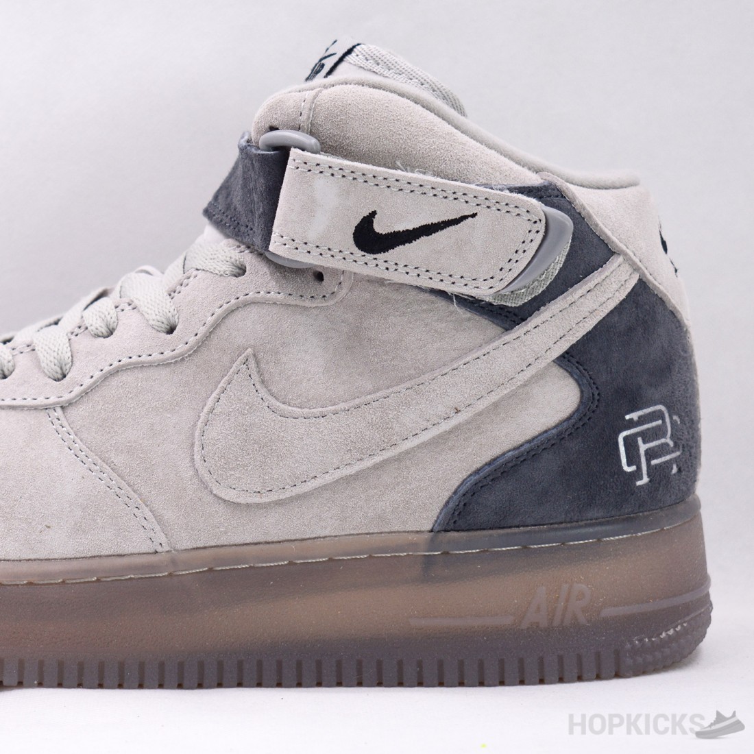 nike air force 1 champ grey
